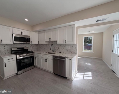 3009 Wistar Court - Photo Thumbnail 4