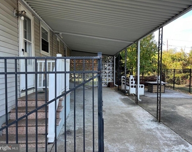 4 Paso Drive - Photo Thumbnail 2