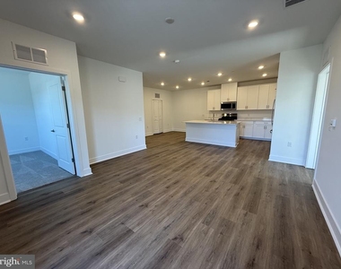 4208 Jacob Francis Way - Photo Thumbnail 6