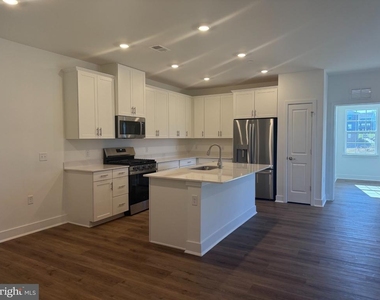 4208 Jacob Francis Way - Photo Thumbnail 2