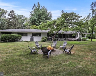 1004 Mercer Rd - Photo Thumbnail 32