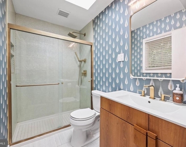 1004 Mercer Rd - Photo Thumbnail 21