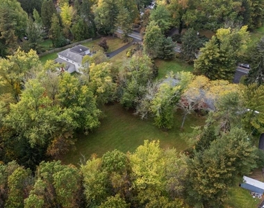 1004 Mercer Rd - Photo Thumbnail 34