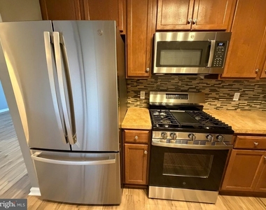 1344 Sierra Drive - Photo Thumbnail 5
