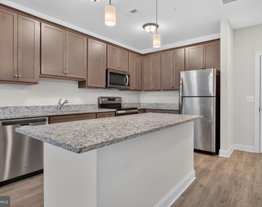 63 E Main Street - Photo Thumbnail 3