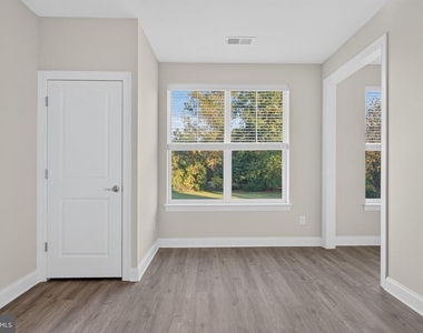 63 E Main Street - Photo Thumbnail 13