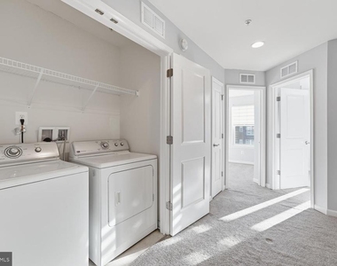 6906 Stoddert Lane - Photo Thumbnail 13