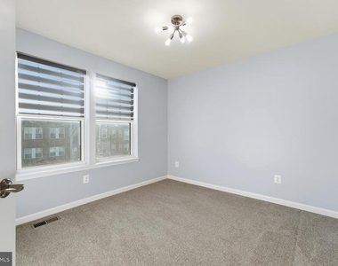 6906 Stoddert Lane - Photo Thumbnail 23