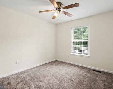 7536 Cinnabar Terrace - Photo Thumbnail 6