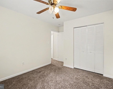 7536 Cinnabar Terrace - Photo Thumbnail 35