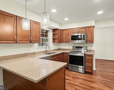 7536 Cinnabar Terrace - Photo Thumbnail 26