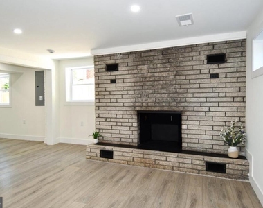 4008 Adams Drive - Photo Thumbnail 14
