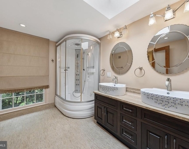 204 Primrose Street - Photo Thumbnail 23