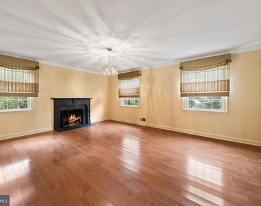204 Primrose Street - Photo Thumbnail 11