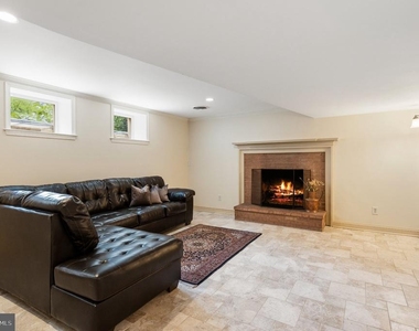 204 Primrose Street - Photo Thumbnail 25