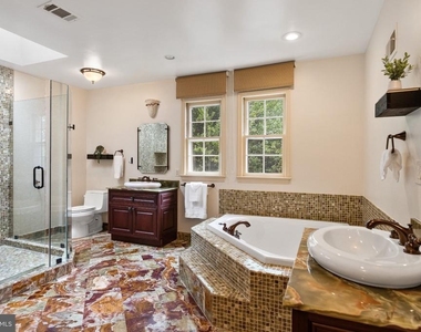 204 Primrose Street - Photo Thumbnail 14