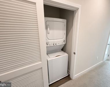7513 Bharat Way - Photo Thumbnail 33