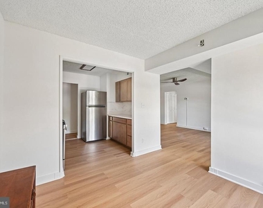 5911 Tamar Drive - Photo Thumbnail 15