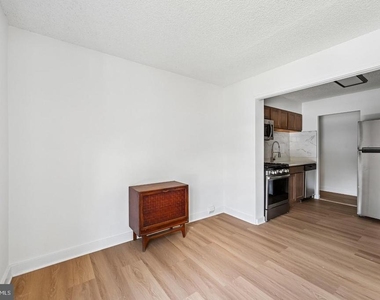 5911 Tamar Drive - Photo Thumbnail 14