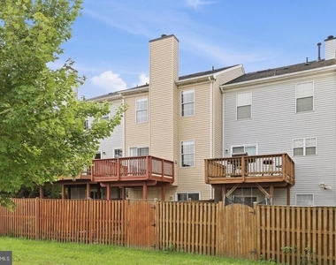 7130 Oberlin Circle - Photo Thumbnail 32