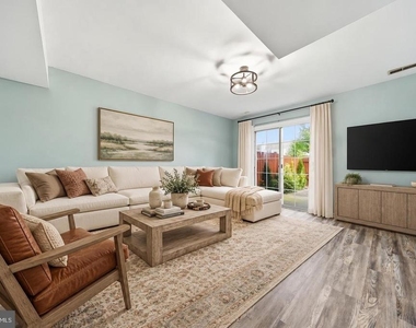 7130 Oberlin Circle - Photo Thumbnail 2