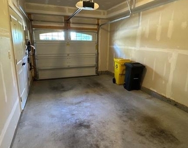 1448 Strahorn Road - Photo Thumbnail 5