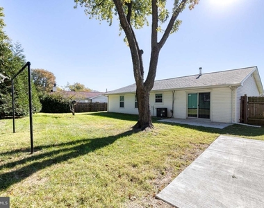 1920 Cuire Drive - Photo Thumbnail 18
