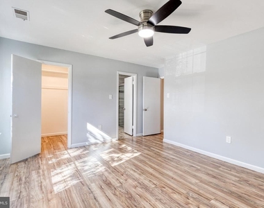 1920 Cuire Drive - Photo Thumbnail 11