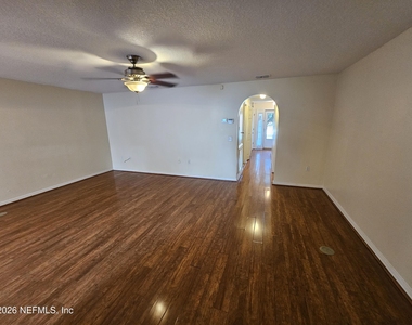 7070 St Ives Court - Photo Thumbnail 5