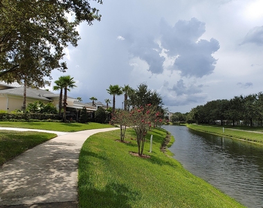 4935 Islamorada Lane - Photo Thumbnail 14