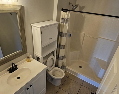 4935 Islamorada Lane - Photo Thumbnail 13