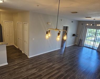 4935 Islamorada Lane - Photo Thumbnail 2
