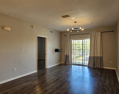 4935 Islamorada Lane - Photo Thumbnail 4