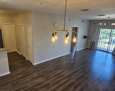 4935 Islamorada Lane - Photo Thumbnail 3
