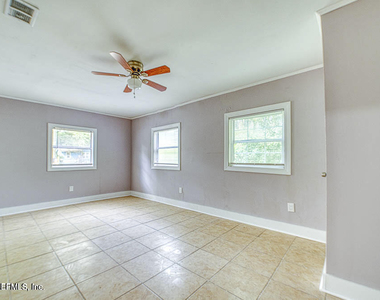 9157 3rd Avenue - Photo Thumbnail 2