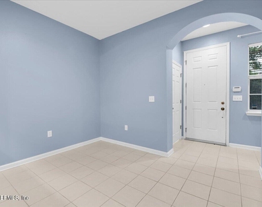13002 Surfside Drive - Photo Thumbnail 2
