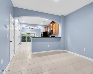 13002 Surfside Drive - Photo Thumbnail 4