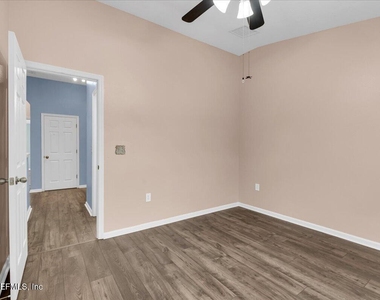 13002 Surfside Drive - Photo Thumbnail 20