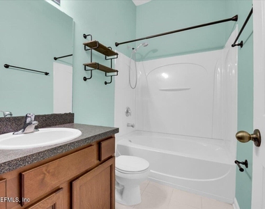 13002 Surfside Drive - Photo Thumbnail 19