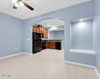 13002 Surfside Drive - Photo Thumbnail 8