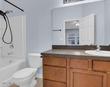13002 Surfside Drive - Photo Thumbnail 18