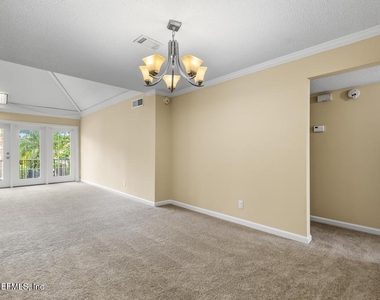 6550 Mission Court - Photo Thumbnail 7