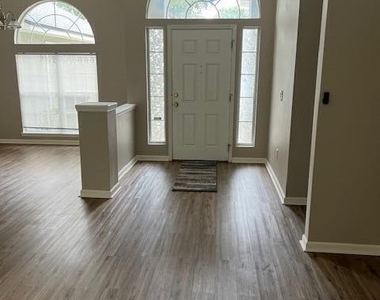 1229 Paradise Pond Road - Photo Thumbnail 4
