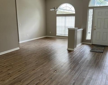 1229 Paradise Pond Road - Photo Thumbnail 3