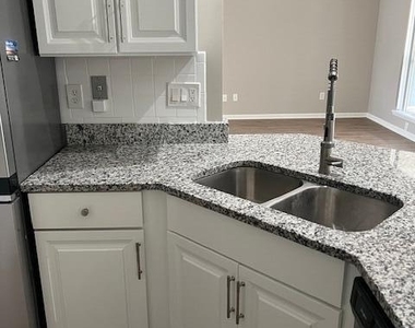 1229 Paradise Pond Road - Photo Thumbnail 7
