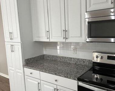 1229 Paradise Pond Road - Photo Thumbnail 12