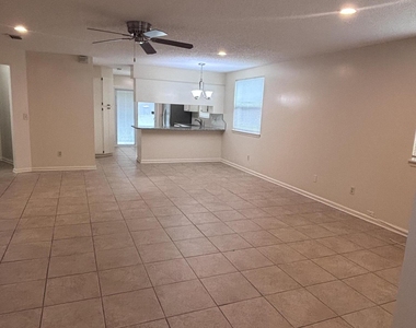 2744 Cavender Court - Photo Thumbnail 2