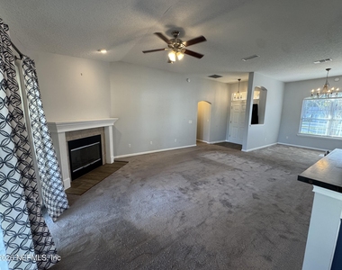11661 Rolling River Boulevard - Photo Thumbnail 4