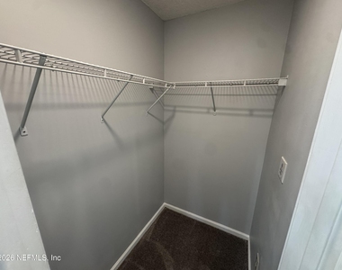 11661 Rolling River Boulevard - Photo Thumbnail 19