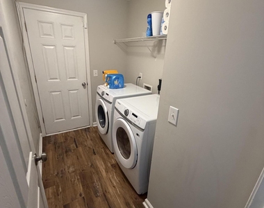 11661 Rolling River Boulevard - Photo Thumbnail 20